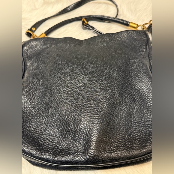 Marc Jacobs Hobo Black Pebbled Leather Bag with Gold Hardware - Picture 9 of 13